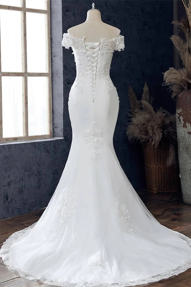 Robe de mariée trompette à épaules dénudées en dentelle florale